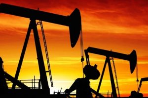 petrol nedir petrol nasil olusur petrolun yapisi petrolun tarihi